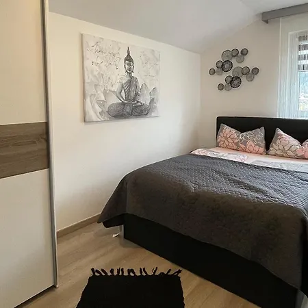 Nina Ortner Apartmán
